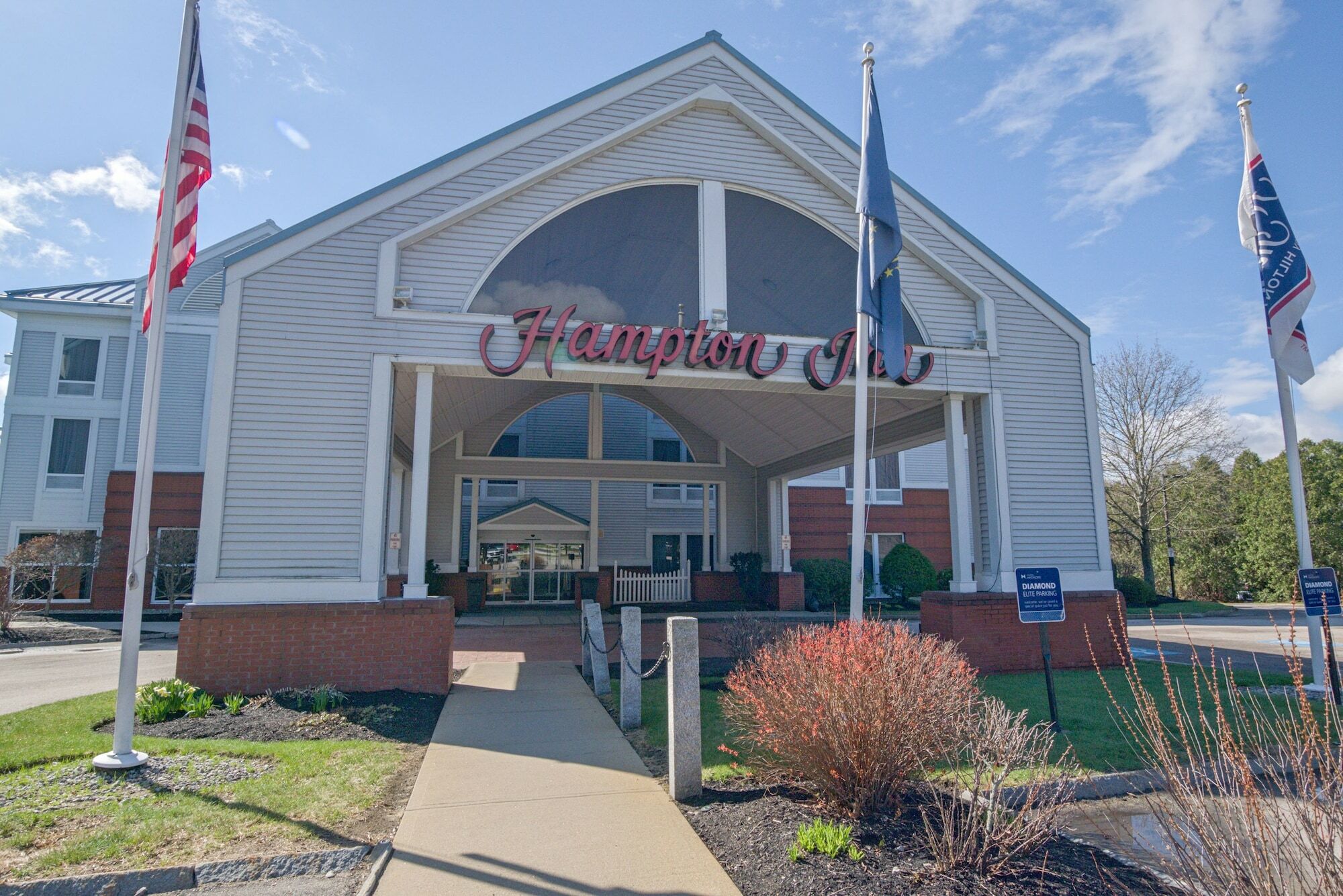 Hampton Inn By Hilton Concord/Bow Экстерьер фото